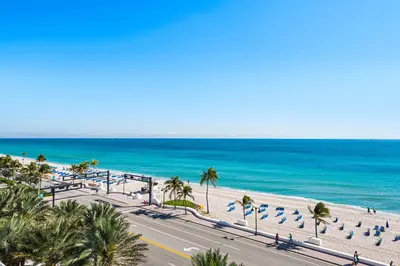Gallery image of Resort-Style Beachfront Condo Retreat in Fort Lauderdale