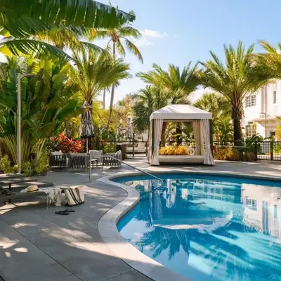 Kenmore Village Hotel