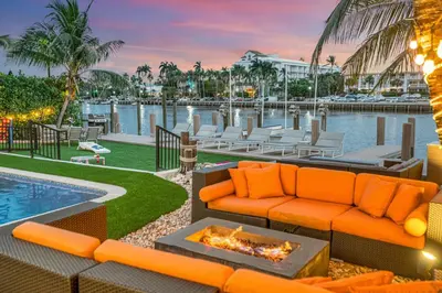 Gallery image of Suite by Beach Waterfront Lago Key Three in Fort Lauderdale