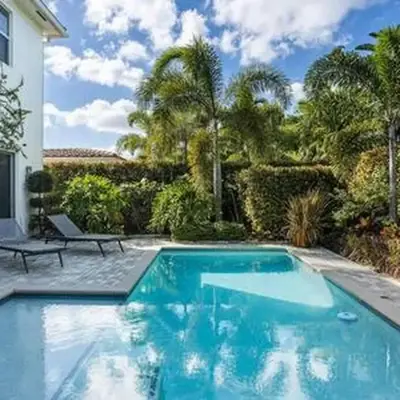 VILLA MAGNOLIA-with heated pool-by VIAC