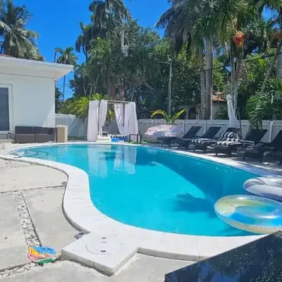 Pool Paradise Half mile to Beach w Massive Yard!