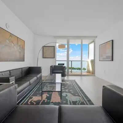 1-BD Condo in Coconut Grove - Water Views