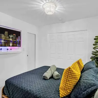 Miami Cozy Home! Next to Miami beach & Airport