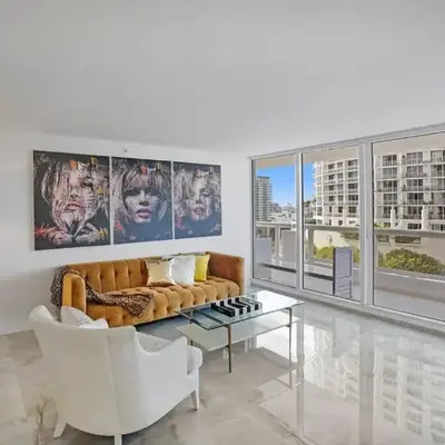 City of Dreams! Renovated With Water & Park Views