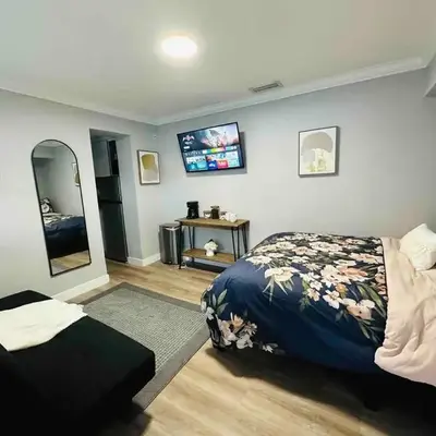 Coral Gables Miami Studio near Airport and Beaches