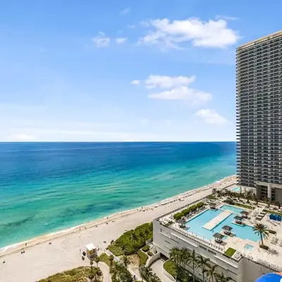 Elegant Beachfront Condo Offering Stunning Views
