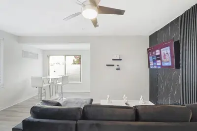 Gallery image of Spacious and luxurious home centrally located between Miami and Ft. Lauderdale in Miramar