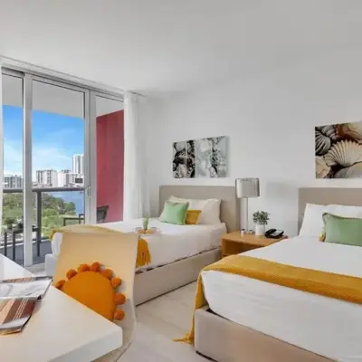 To Steps from the Beach - Coastal Bliss