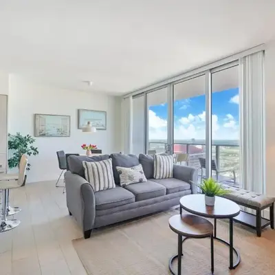 Breathtaking 35th Floor 1 BDR in Hyde Beach House