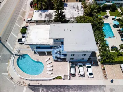 an overhead view of a building with two swimming pools at Bayshore Breeze Free Parking 5 in Fort Lauderdale