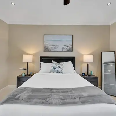 Beach Isles Modern 1BR in Fort Lauderdale with Patio