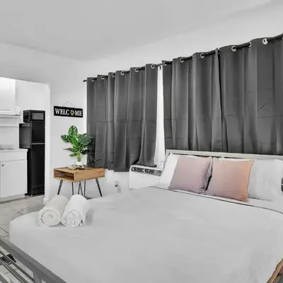 Executive Studio Suite Hollywood Beach Blvd