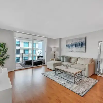 35th floor 1 BED 1 BTH • Brickell • Ocean View