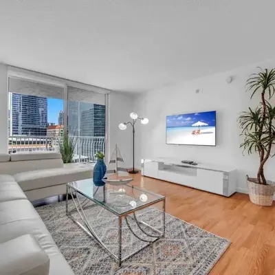 LUX 1 BDR 1 BTH • Brickell • Pool & Ocean Views