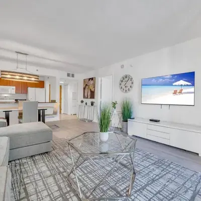 Beautiful 1 Bed 1 Bath • Brickell • Bay View