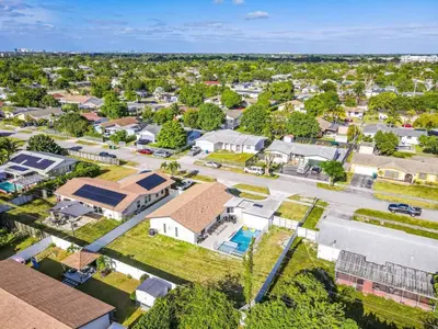 an aerial view of a residential suburb at Chic Miami Private Pool Home in Cutler Ridge