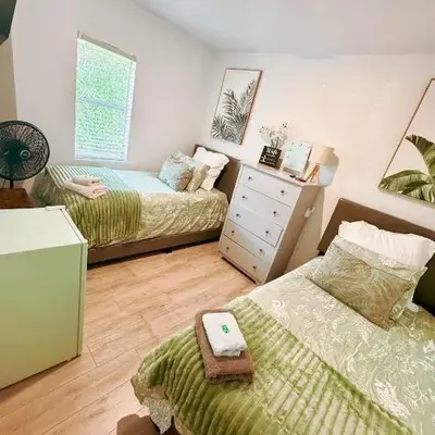 Deluxe Room in best location Miami in a 2 Bedrooms Unit - Parking