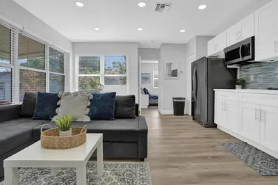 Gallery image of The Back Wave Luxury Home in Fort Lauderdale