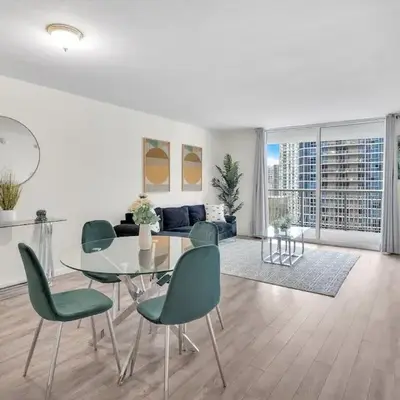 Brickell Key Gem: Stylish 1-Bed W/ Free Parking