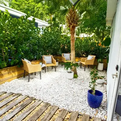 Cozy Tiny Home - Hidden Gem!
