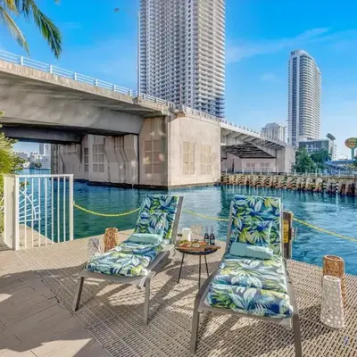 Spacious studio Amazing Amenities Infinite View
