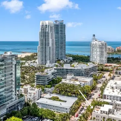 Gorgeous coastal PH with Large Private Terrace