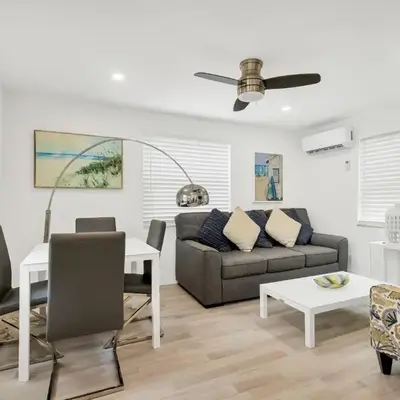 ULTRA spacious apartment steps from the beach