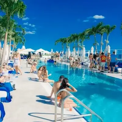 Romantic-5 star-1BR-Oceanfront-Balcony-South-Beach