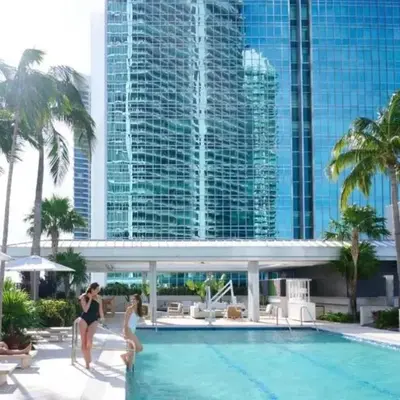Brickell High Floor AKA Free Parking by Palermo Home Miami