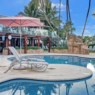 High Floor Adorable 2 Bedroom Condo Resort 1606