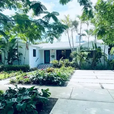 Experience Miami Magic: Tropical Pool Escape