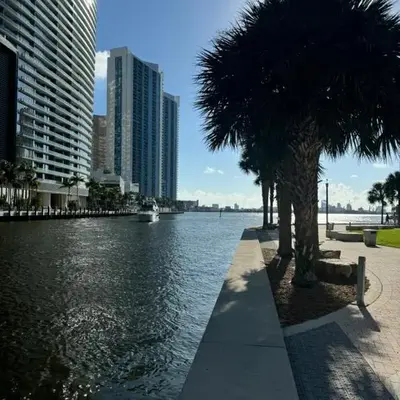 Brickell city center