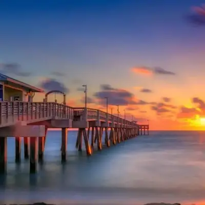 Coastal Haven 5 Min to Beach