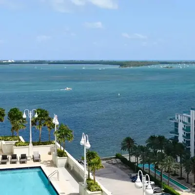 Amazing Condo Brickell with Ocean-Pool View