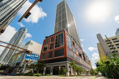 a tall building in the middle of a city at On 46th Floor! Amazing Views and Free Parking in Miami