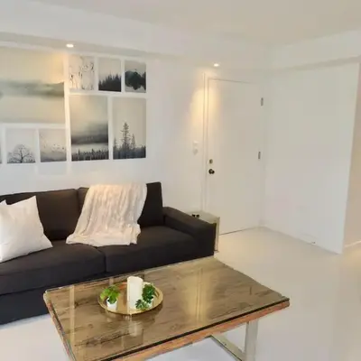 Lux design 2 bedroom unit sleep 4 in SoBe bst area