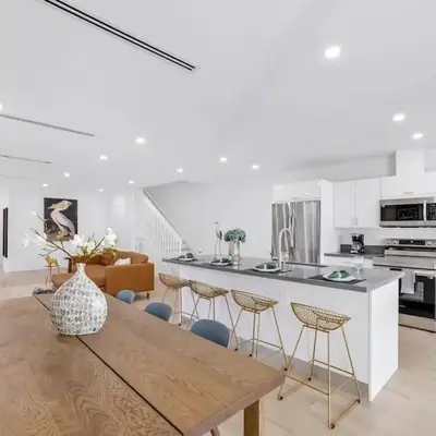 Up to 12 guests! Modern Villa near Wynwood 29!