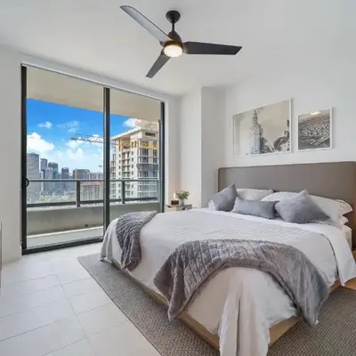 New unit 28th Floor with Unbeatable Bayside Views