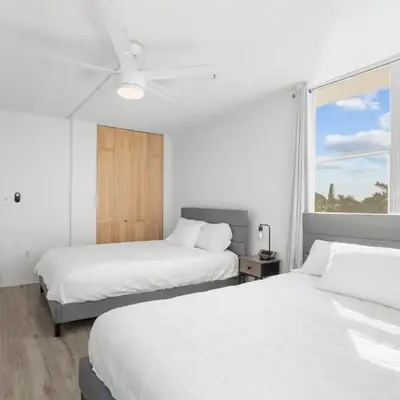 Bay Harbor Sunset Apt 5C