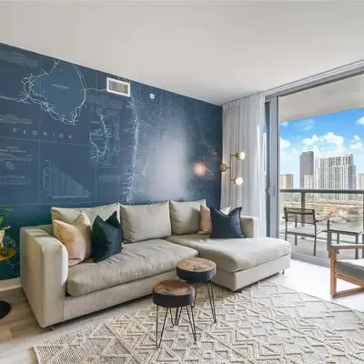 Modern Apartment 2BR- Balcony Pool Gym