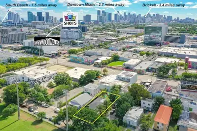 an aerial view of a city with a city skyline at Wynwood House With Pool, Hotub and Parking in Miami