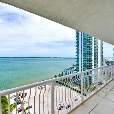 Condo That Will Make Feel the Ocean Breeze Close