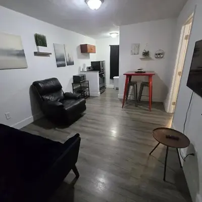 Cozy Place Near Design District - 3