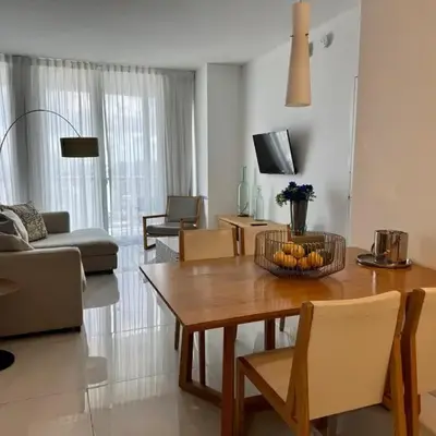 1BR on Miami Beach with Beach Service & Near Mall