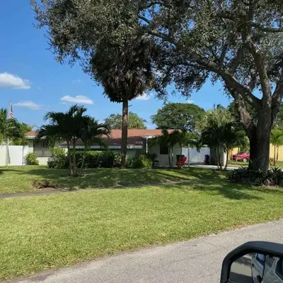 classic 4b2b FLL Home with heated pool