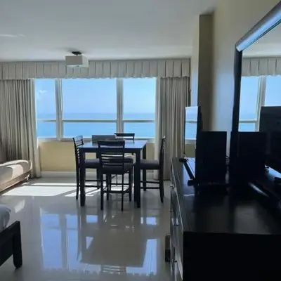 Castle beach studio