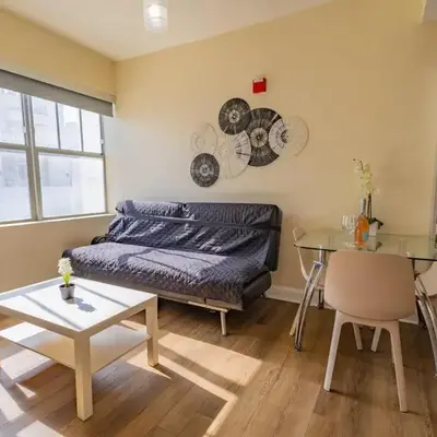 Amazing 1 Bedroom with Rooftop Pool D304