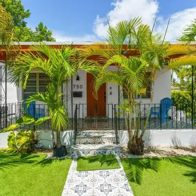 Miami 3BR Cruise Port Calle 8 Brickell South Beach