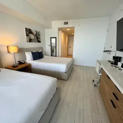 Studio Apmt 2 Beds with pool and gym