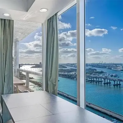 Luxury 3-Bedroom Bayview Retreat at The Grand Miami